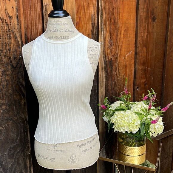 KNITTED CREAM RIB TANK,  Size M    BNWT - Picture 1 of 5
